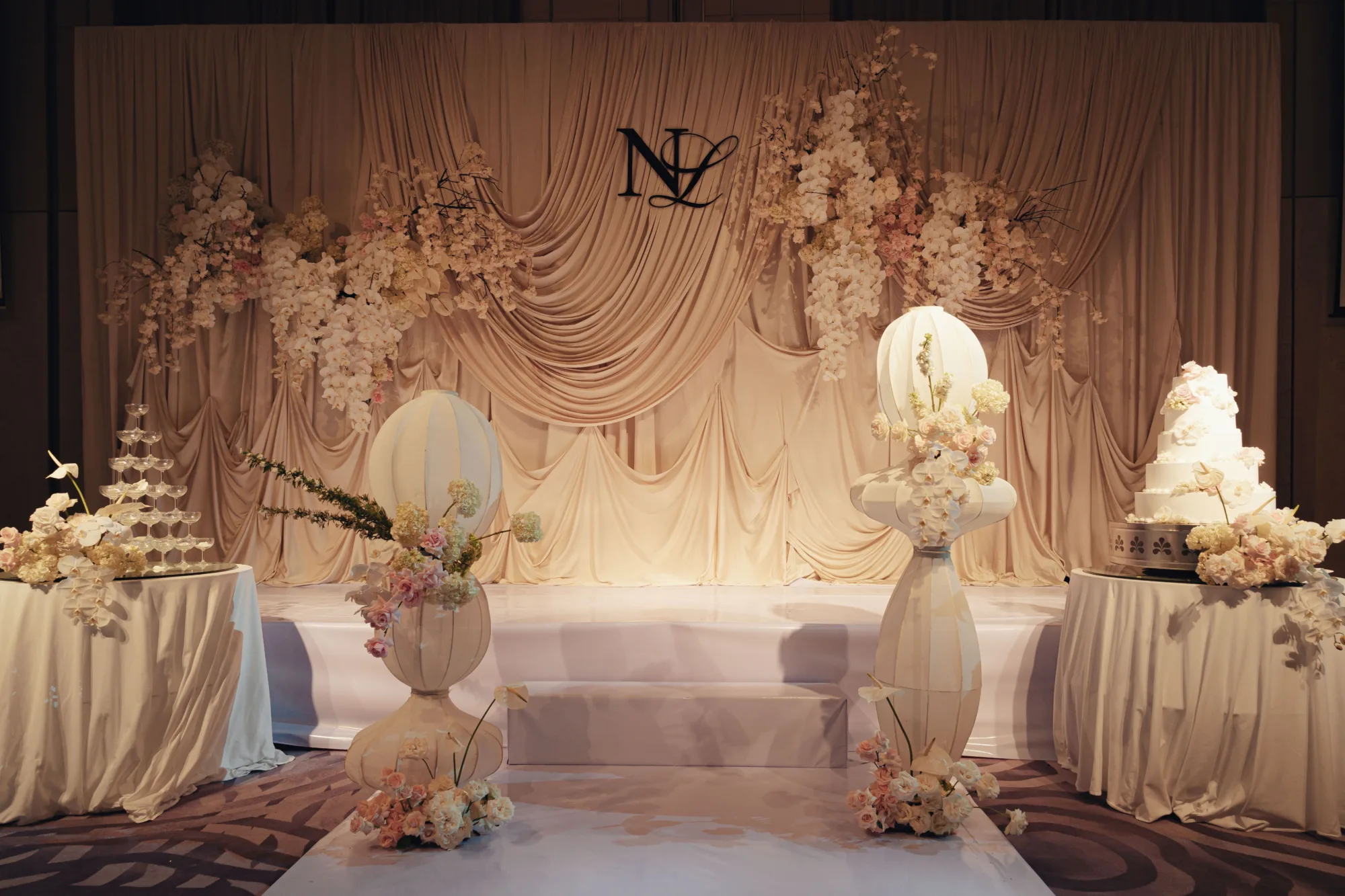 MINIMALIST WEDDING: KHI SỰ TỐI GIẢN ĐỊNH NGHĨA NÉT SANG TRỌNG TINH TẾ