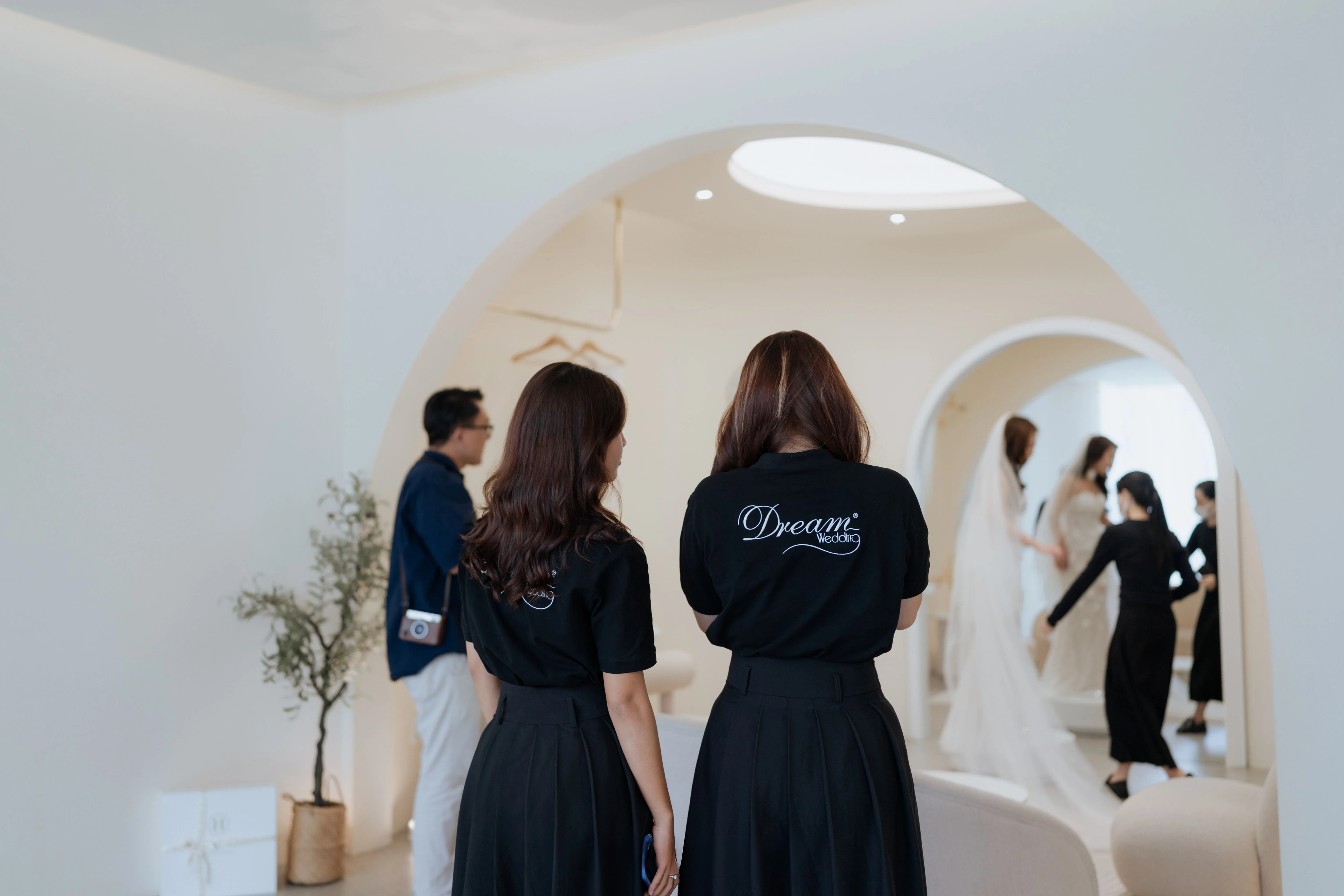THE DREAM JOURNEY: WHERE YOUR DREAM WEDDING BEGINS