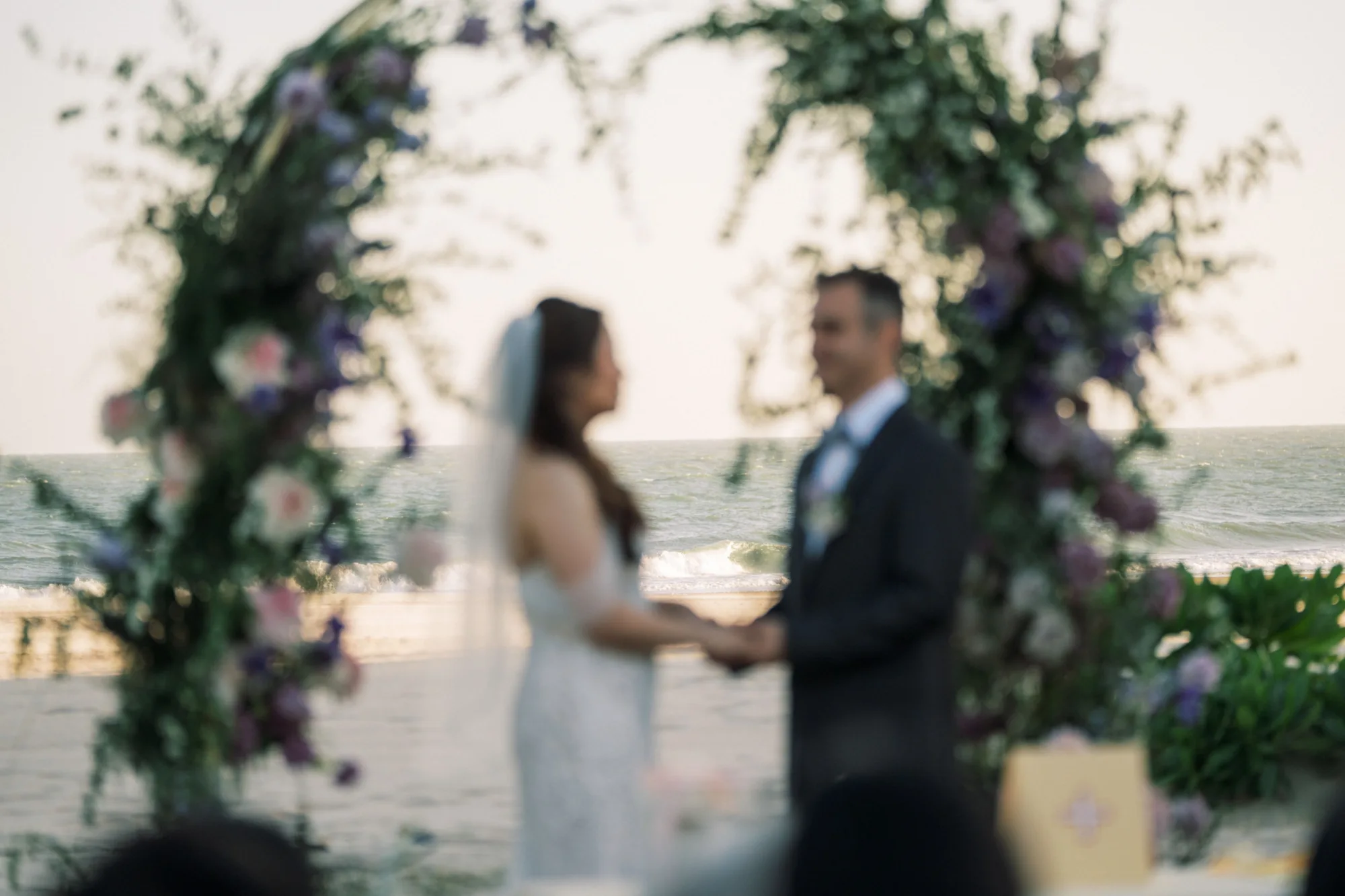BEACH WEDDING: 7 ĐIỂM ĐẾN LÃNG MẠN CHO LỄ CƯỜI BÊN BỜ BIỂN