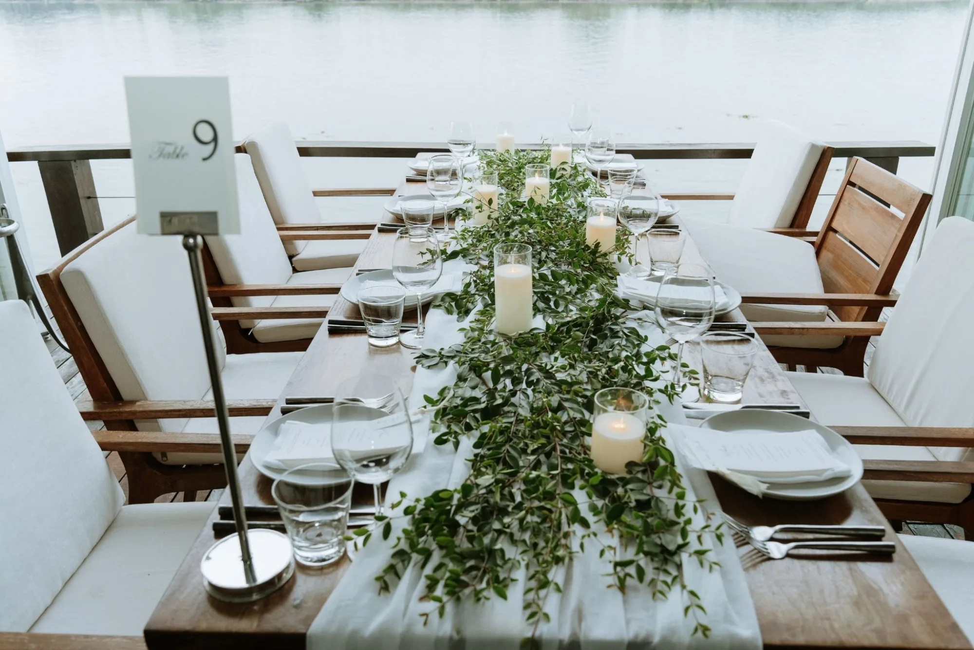 THE ART OF TABLESCAPES: SỰ SANG TRỌNG VÀ TINH TẾ TRONG TỪNG CHI TIẾT