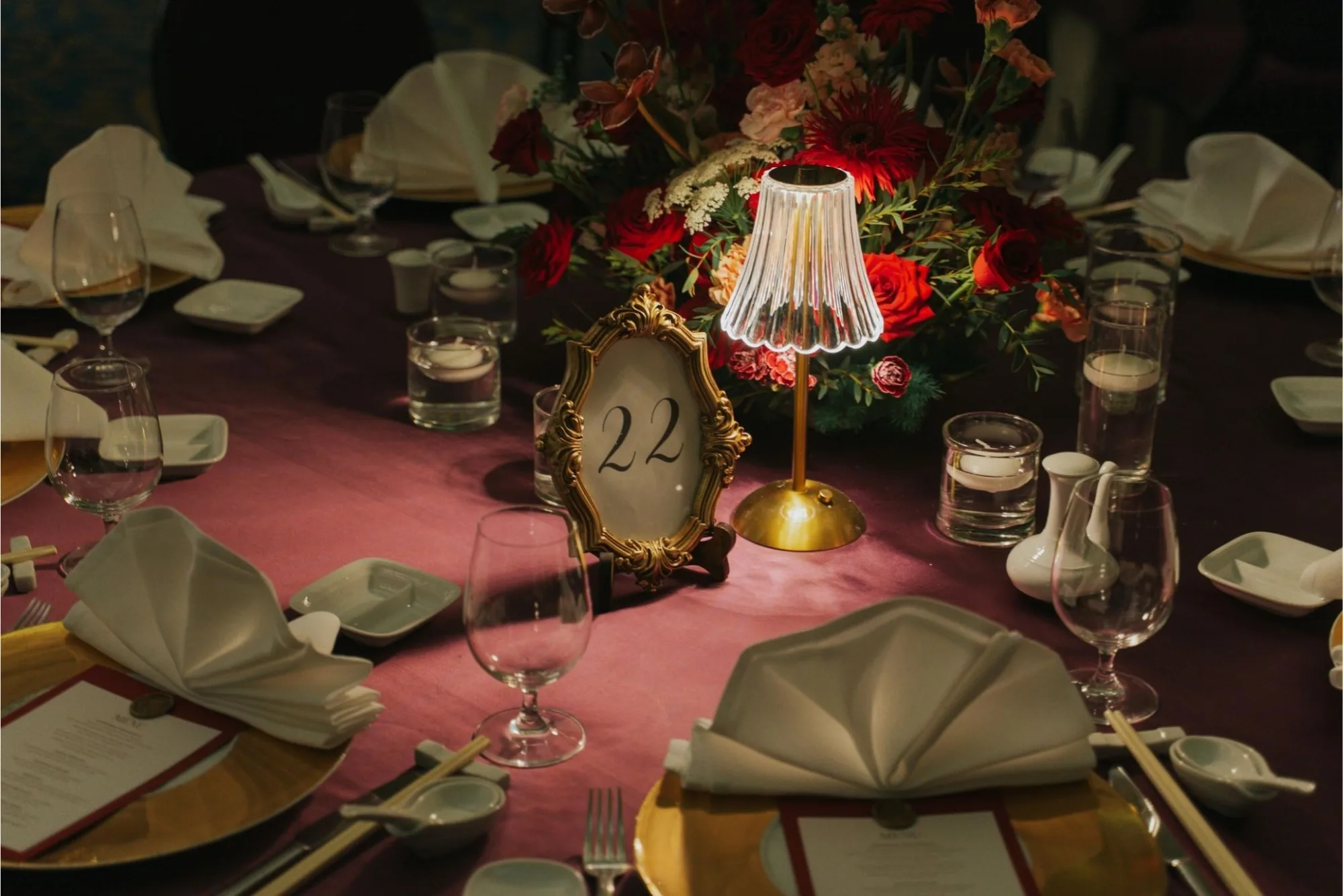 THE ART OF TABLESCAPES: SỰ SANG TRỌNG VÀ TINH TẾ TRONG TỪNG CHI TIẾT