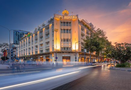 REX-HOTEL_CKN5684-1-1-scaled